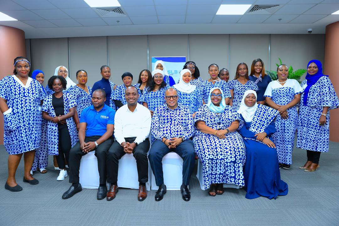 Kuelekea Siku ya Wanawake Duniani: Mkurugenzi Mtendaji HESLB ashiriki Iftar na Watumishi Wanawake