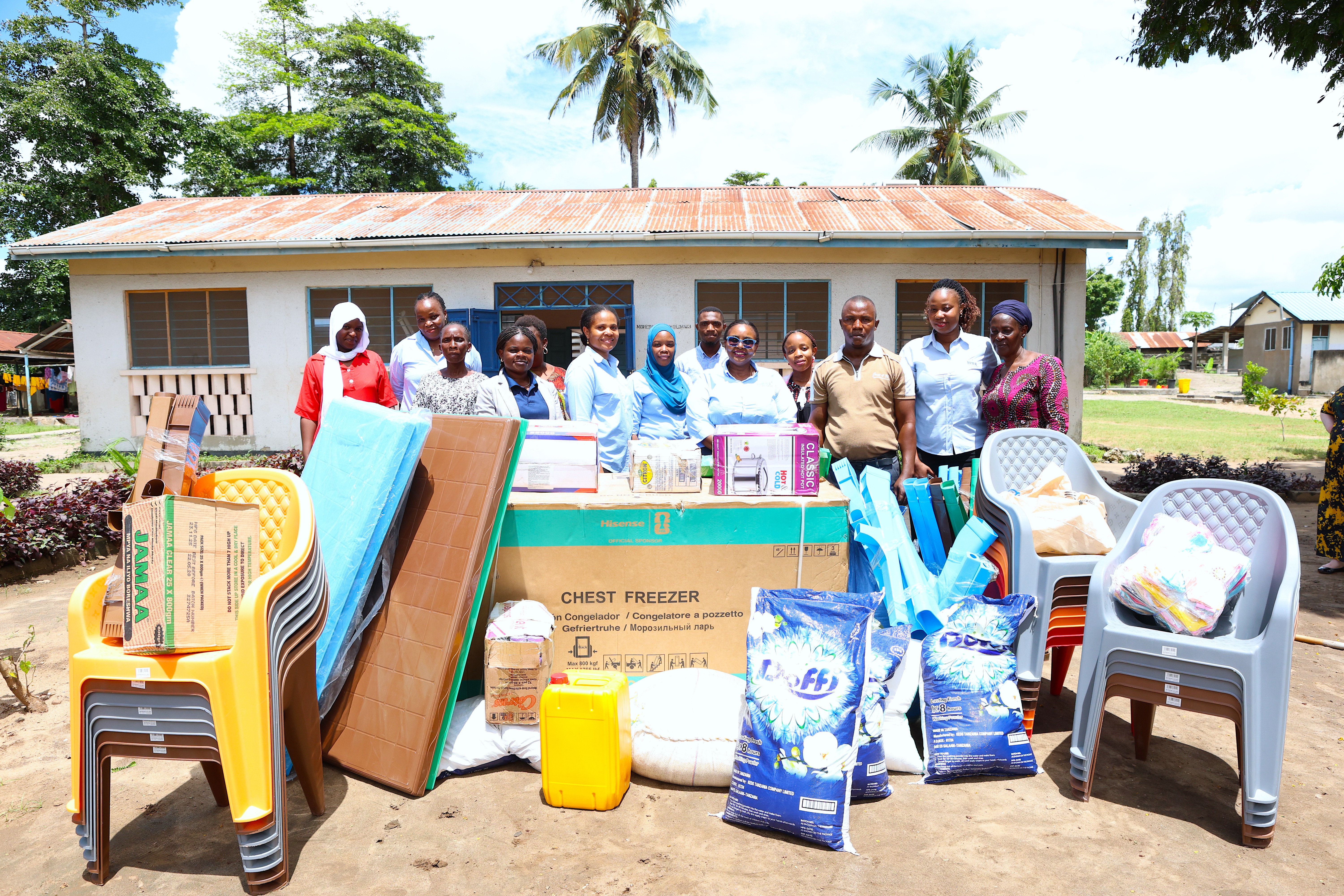 Wanawake watumishi HESLB wakumbuka Watoto Kurasini