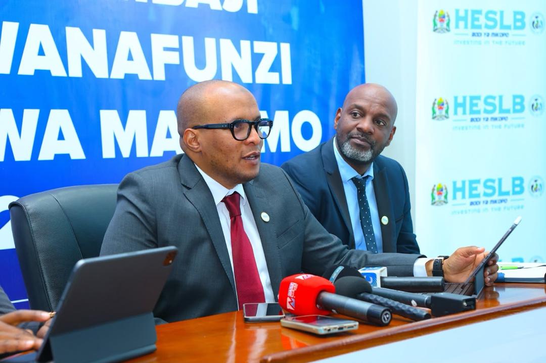 HESLB YAFUNGUA DIRISHA LA MAOMBI YA MIKOPO 2026/2027